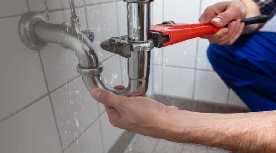 Expert burst pipe repair services in Siloam, GA